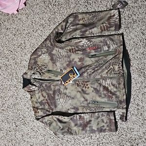 Ariat Kryptek Mandrake Camo Softshell Jacket L